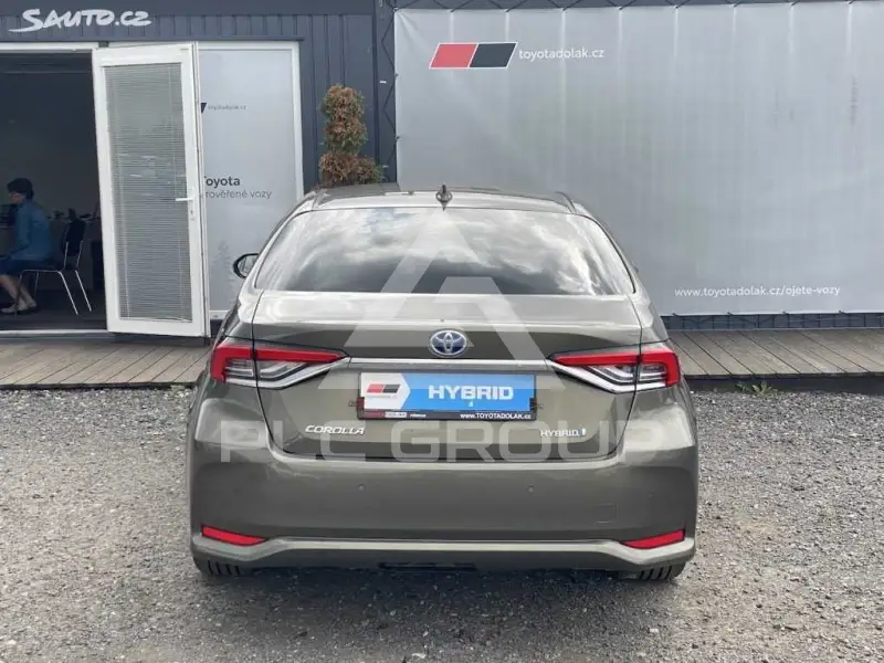 2021 Toyota COROLLA