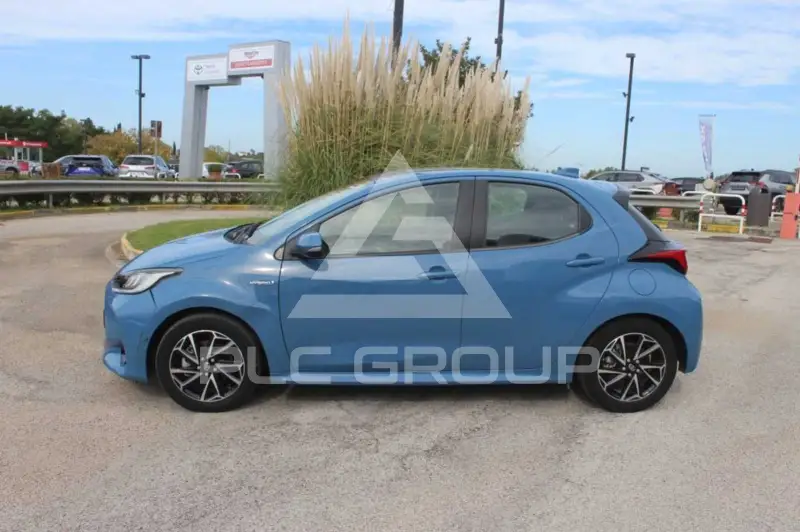 2021 Toyota YARIS