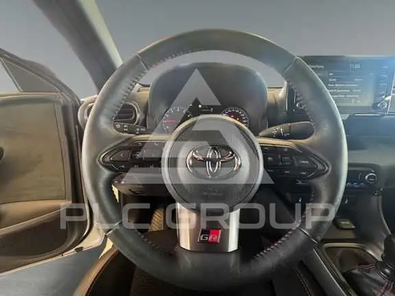 2021 Toyota YARIS
