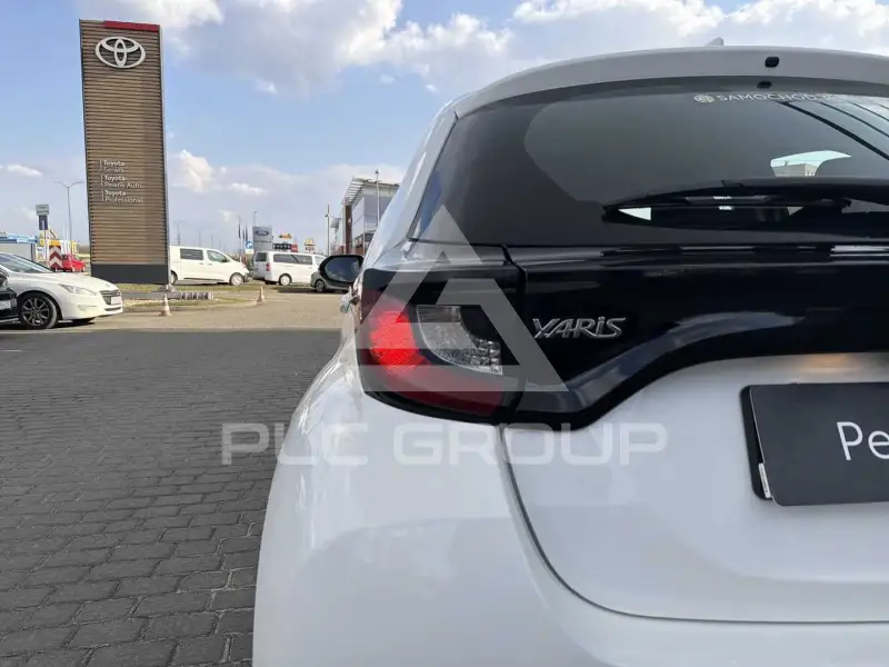 2021 Toyota YARIS