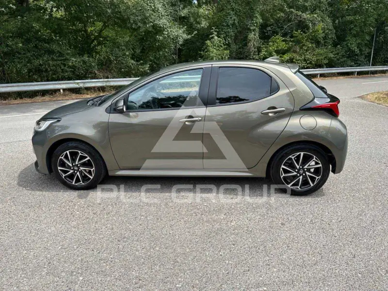 2021 Toyota YARIS