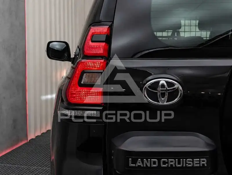 2021 Toyota LAND CRUISER