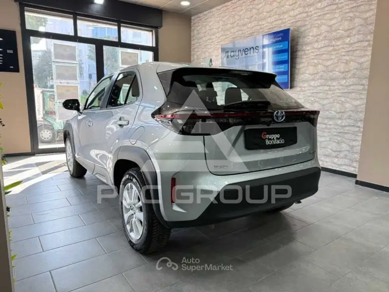 2021 Toyota YARIS