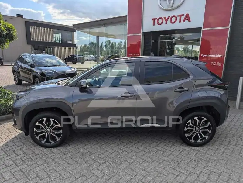 2021 Toyota YARIS