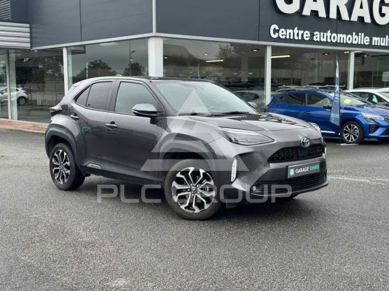 2021 Toyota YARIS