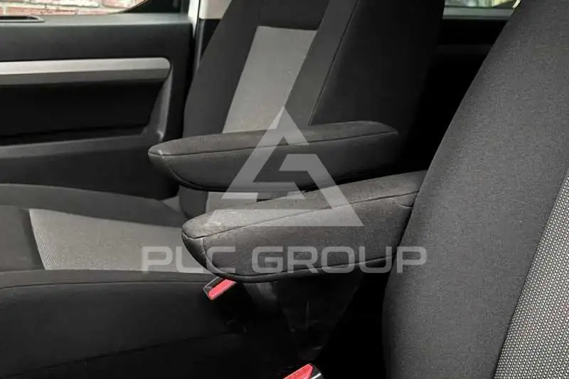 2021 Peugeot Traveller