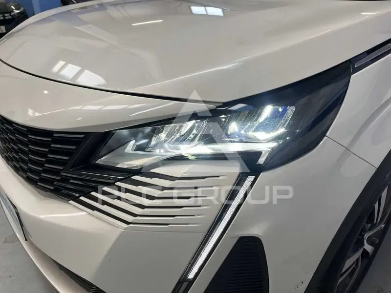 2021 Peugeot 3008