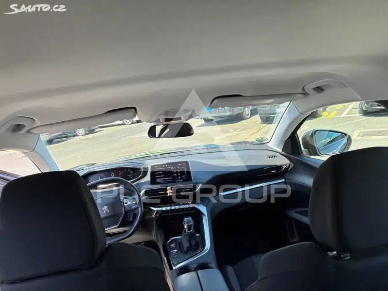 2021 Peugeot 3008