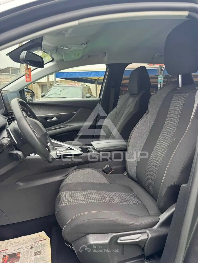2021 Peugeot 3008
