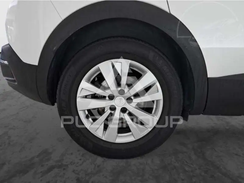 2021 Peugeot 3008