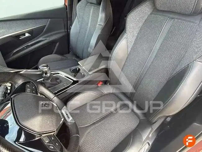 2021 Peugeot 3008