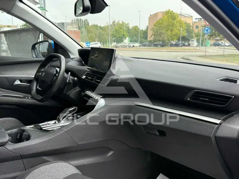 2021 Peugeot 3008