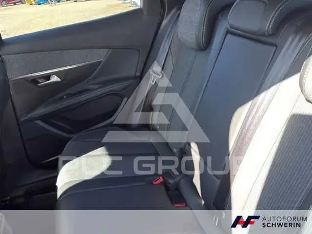 2021 Peugeot 3008