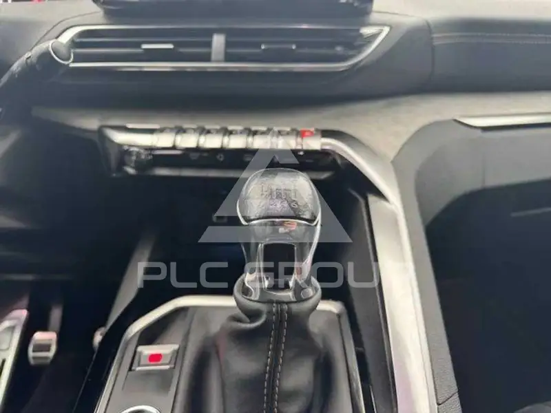 2021 Peugeot 3008