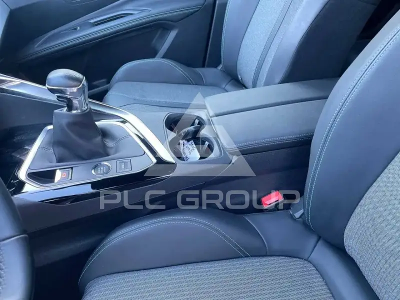 2021 Peugeot 3008