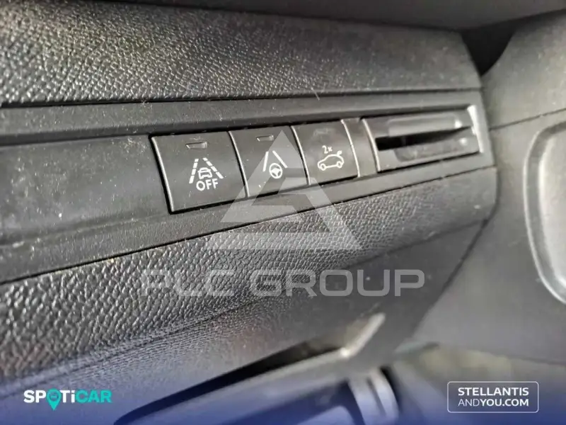 2021 Peugeot 3008