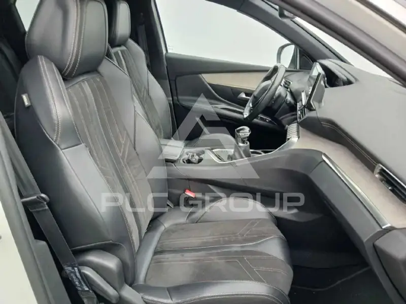 2021 Peugeot 3008