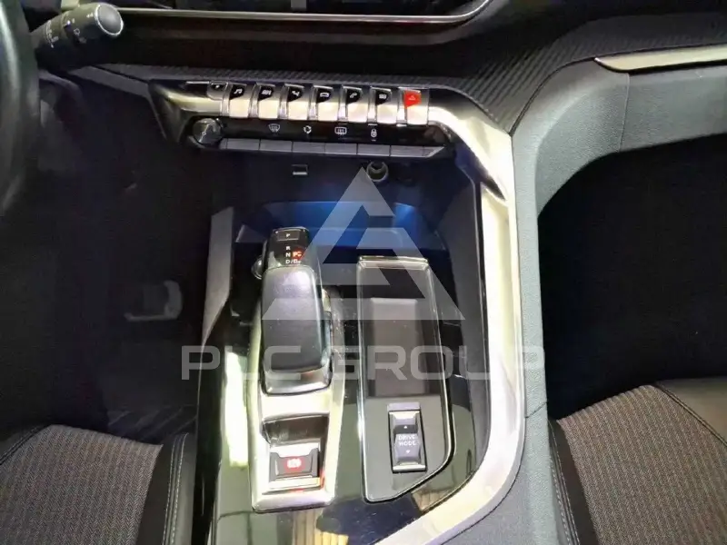2021 Peugeot 3008