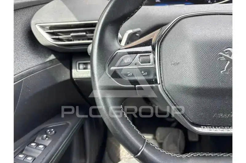 2021 Peugeot 3008