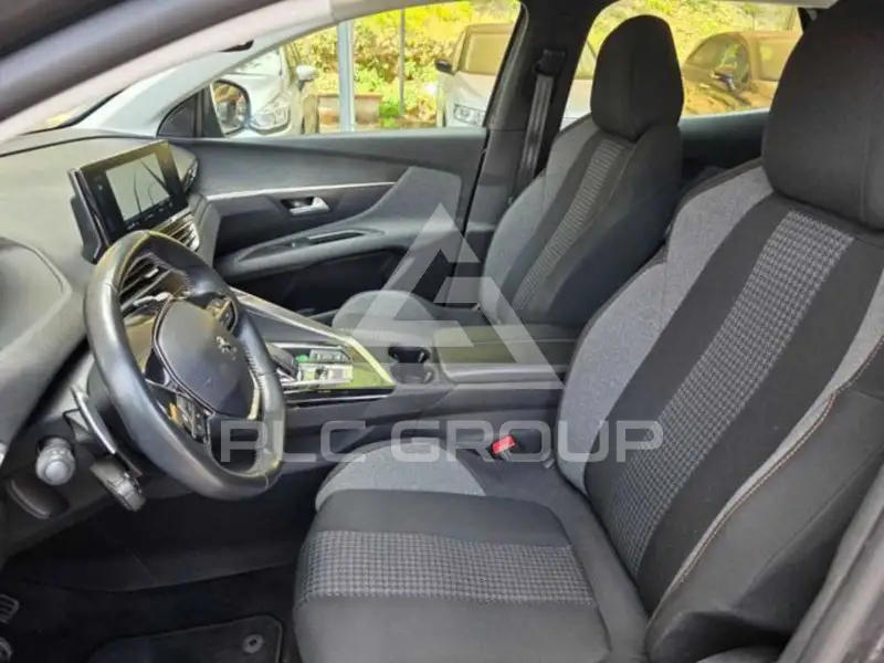 2021 Peugeot 3008