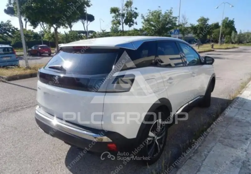 2021 Peugeot 3008