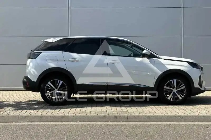 2021 Peugeot 3008