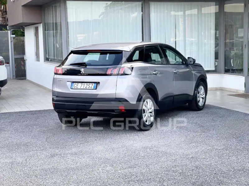 2021 Peugeot 3008