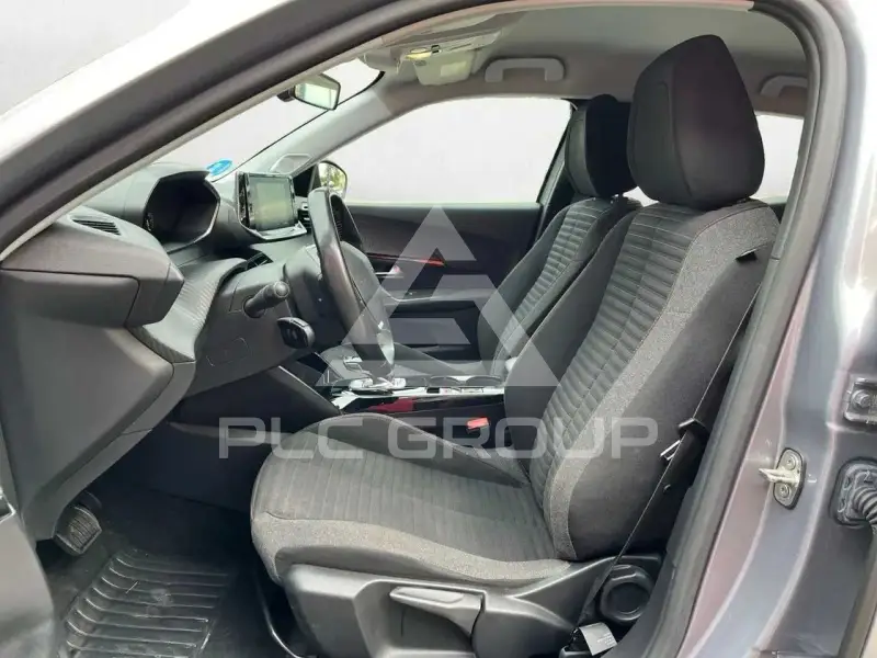 2021 Peugeot 208