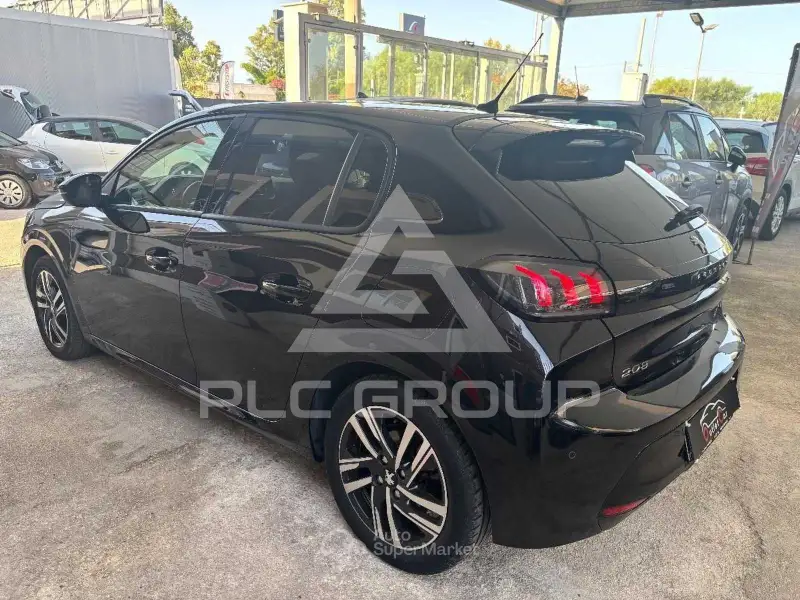 2021 Peugeot 208