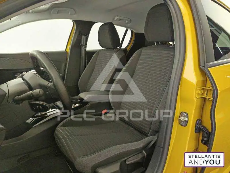 2021 Peugeot 208