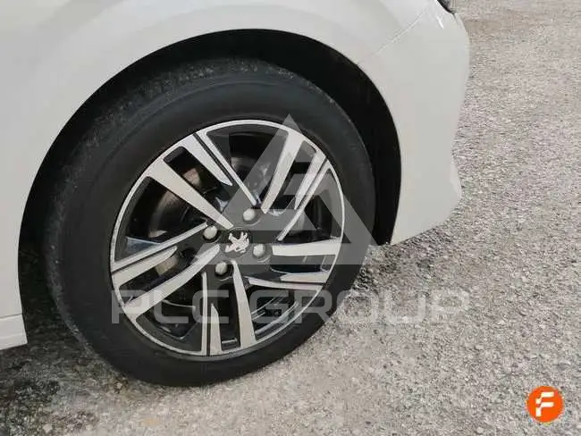 2021 Peugeot 208
