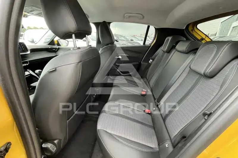 2021 Peugeot 208