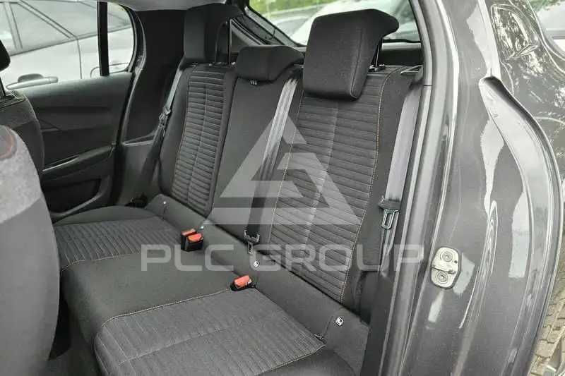 2021 Peugeot 208