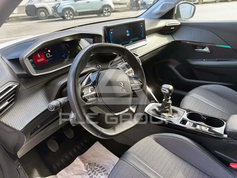 2021 Peugeot 208