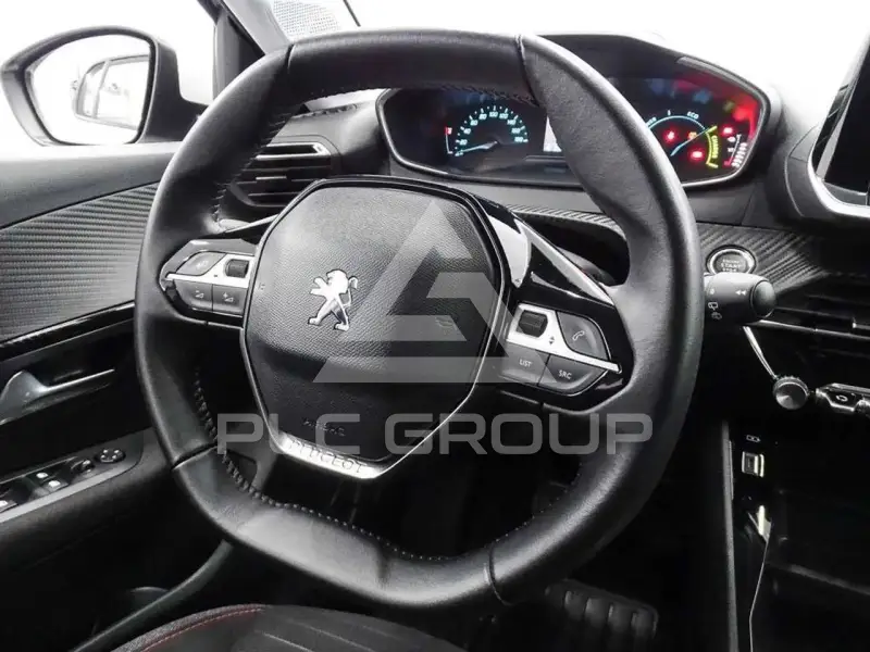 2021 Peugeot 208