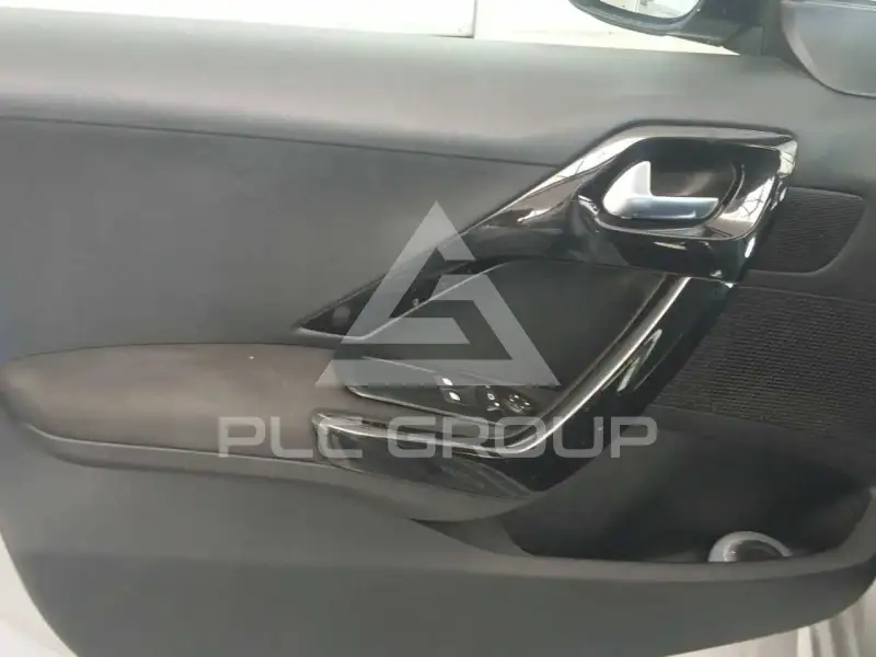 2021 Peugeot 208