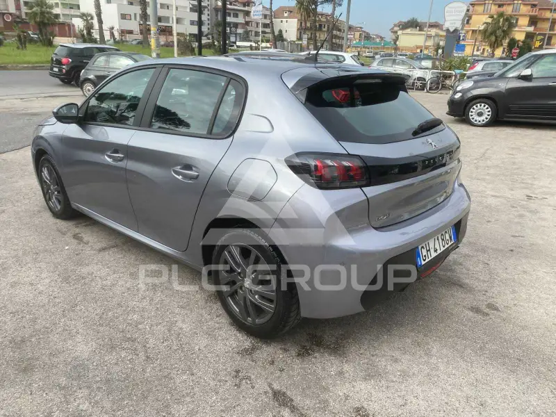 2021 Peugeot 208