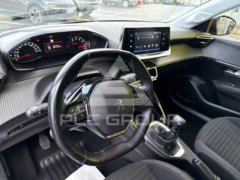 2021 Peugeot 208