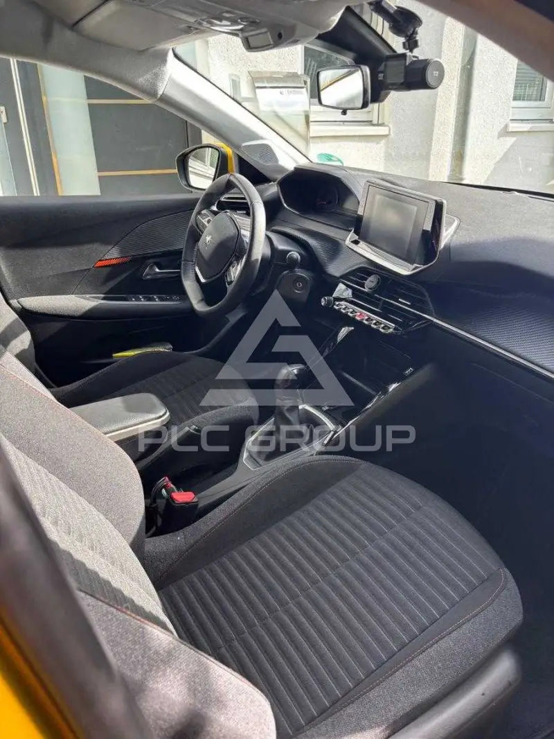 2021 Peugeot 208