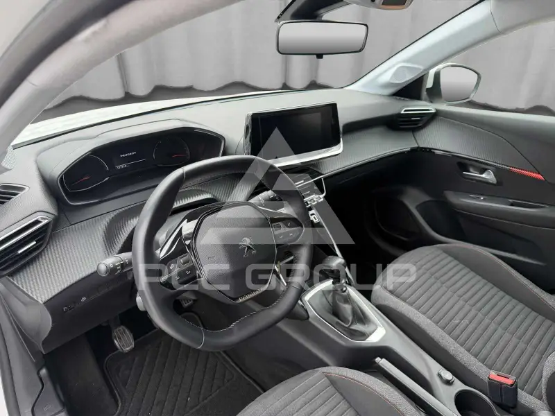 2021 Peugeot 208