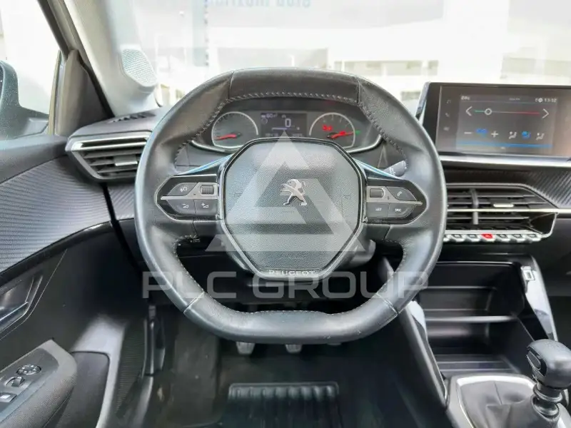 2021 Peugeot 208