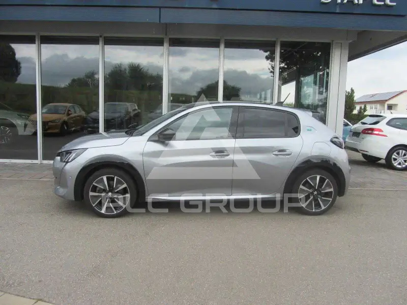 2021 Peugeot 208
