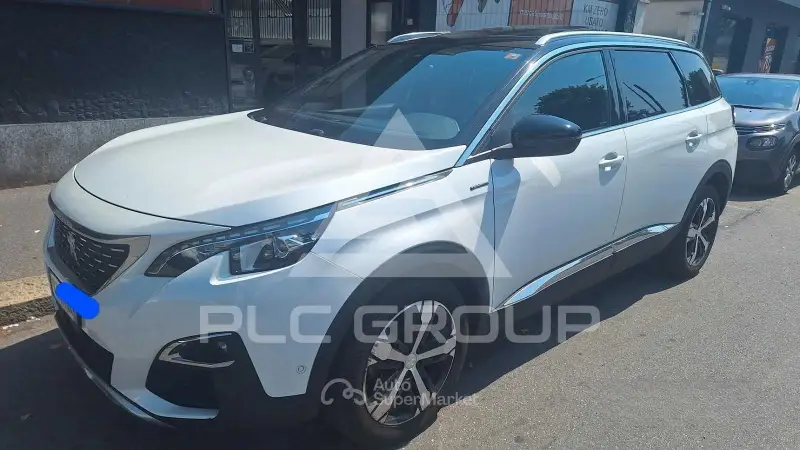 2021 Peugeot 5008