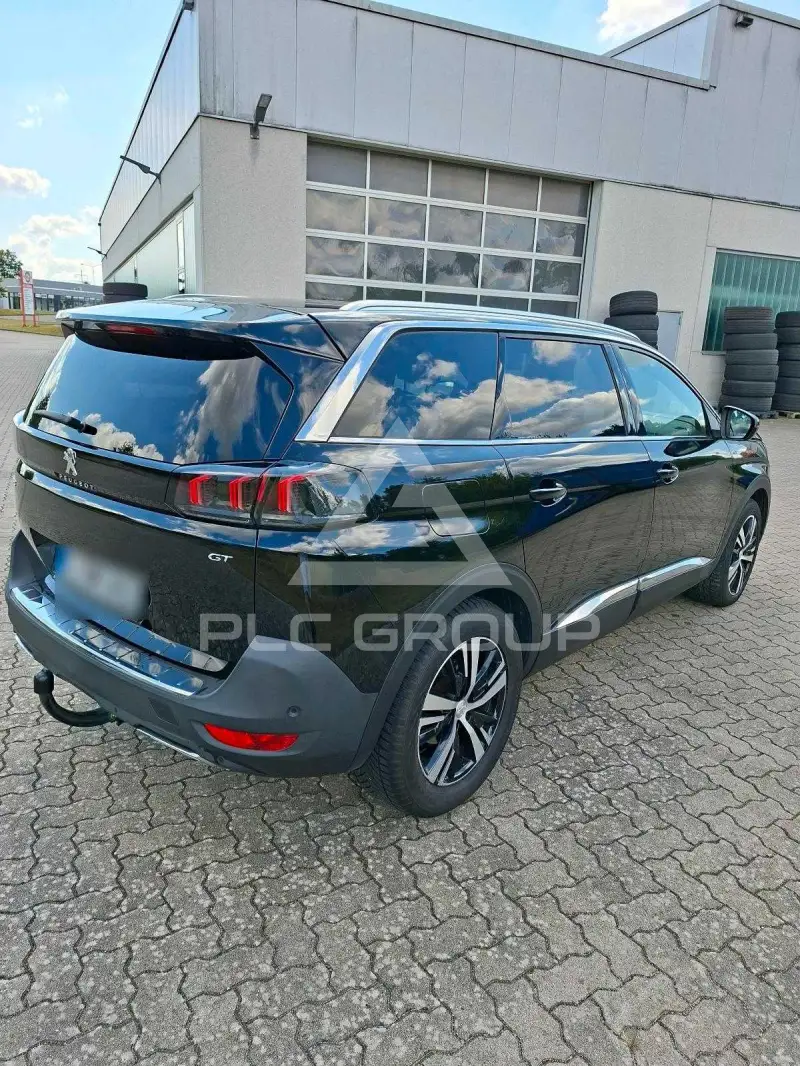2021 Peugeot 5008