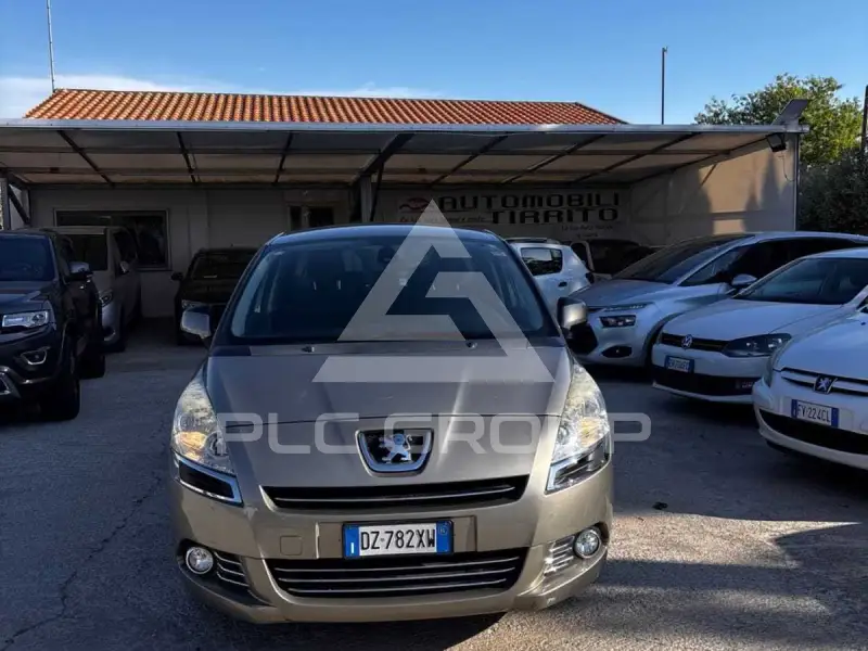 2021 Peugeot 5008