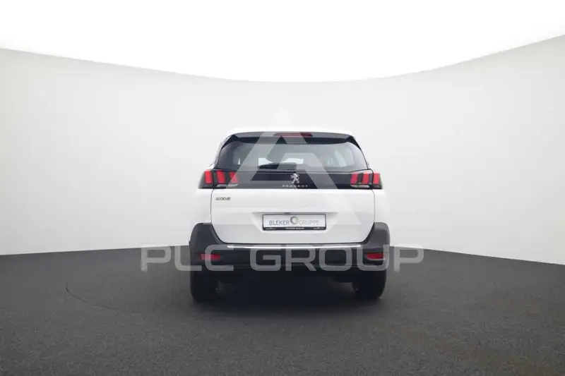 2021 Peugeot 5008