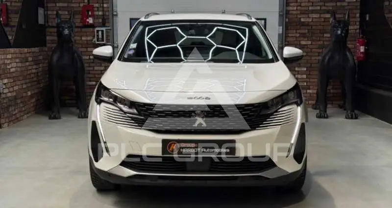 2021 Peugeot 5008