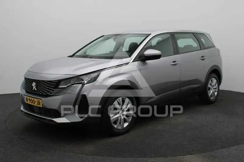 2021 Peugeot 5008