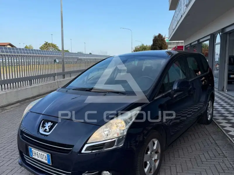 2021 Peugeot 5008