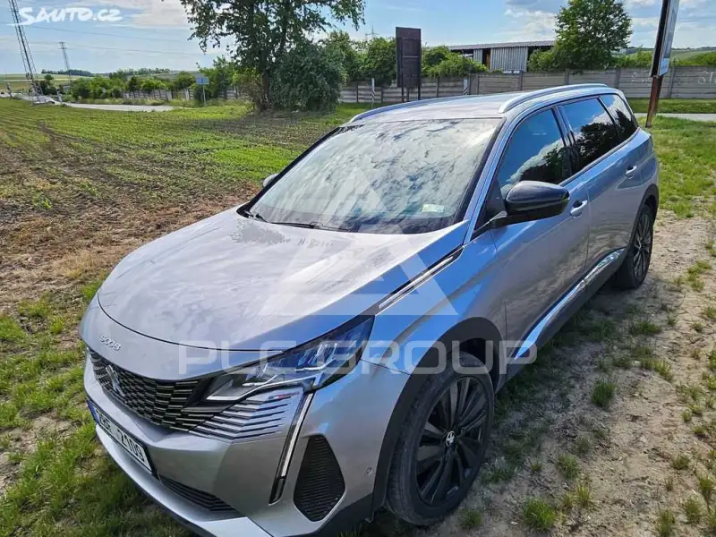 2021 Peugeot 5008
